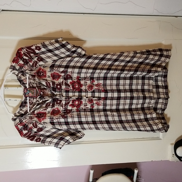 Johnny Was Tops Johnny Was Top Poshmark